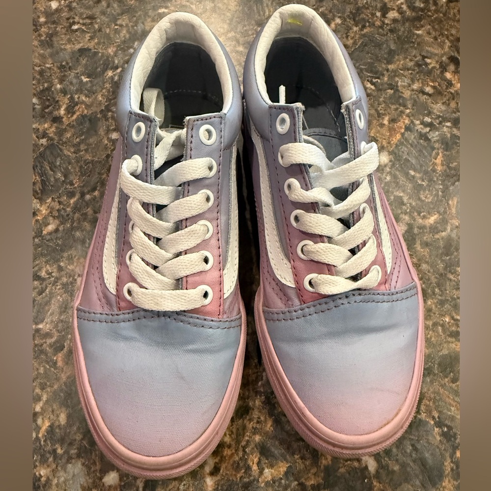 Vans Kids Sneakers in Pastel Blue and Pink